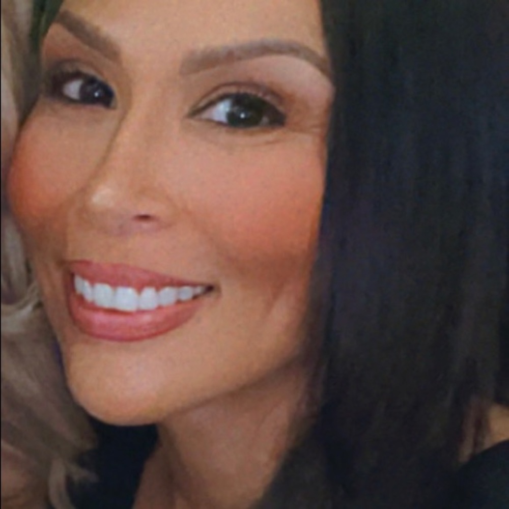 Meet your Posher, Alexandra